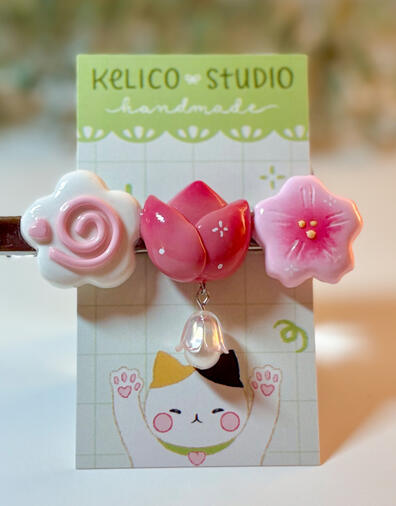 spring flower | clay hair clip