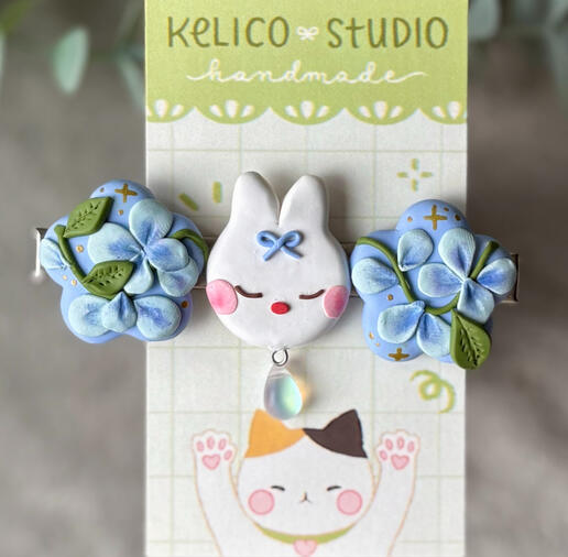 bunny hydrangea | clay hair clip